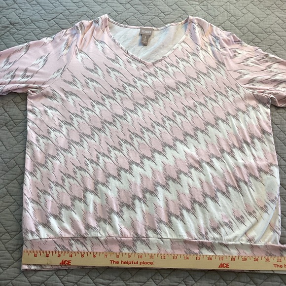 Chico's Pink/Grey and White Abstract Patterned Blouse Sz 3 - Picture 9 of 12